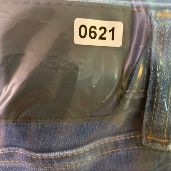 Express Womens Bootcut Jeans Sz 28 x 28 4 Way Stretch Western Classic - Picture 13 of 13